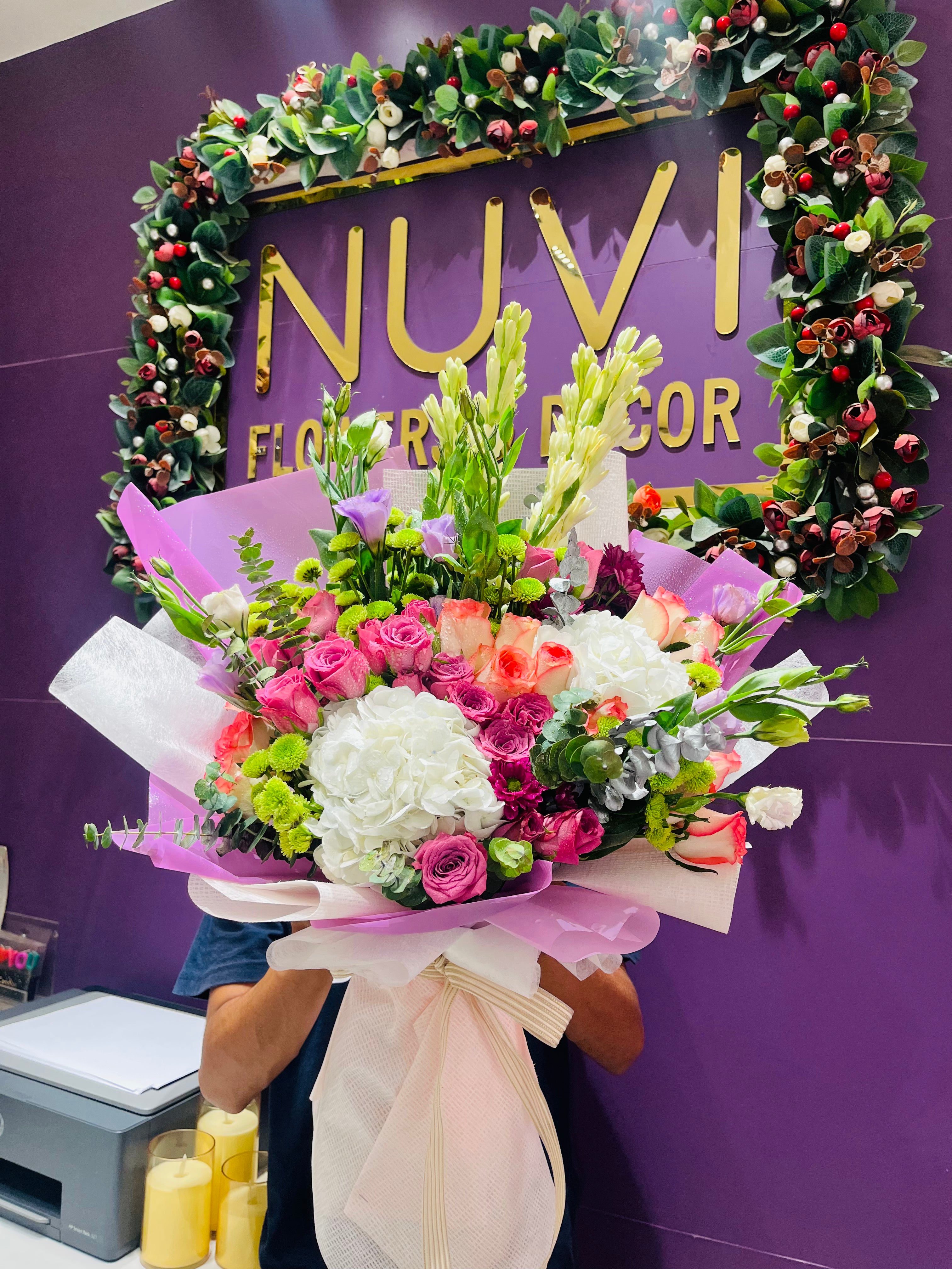 Elegant Floral Hand Bouquet