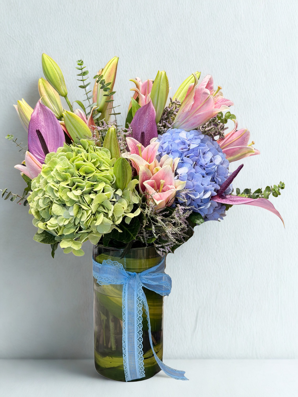 Serene Bloom Glass Vase