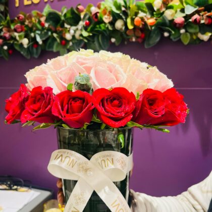 roses vase